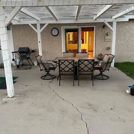 Coast, Mountain & Country Villa Simi Valley Exterior photo
