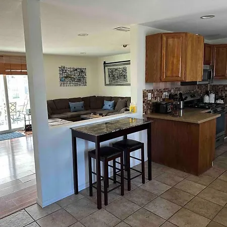 Coast, Mountain & Country Villa Simi Valley Exterior photo